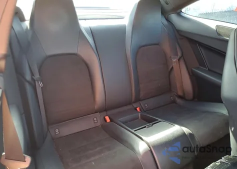 2012 Mercedes-Benz C 63 Amg z USA, uszkodzony, nr VIN WDDGJ7HB2CF889837